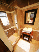 The 2nd suite bathroom