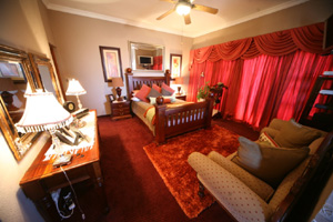 Le Cozmo Room 2010